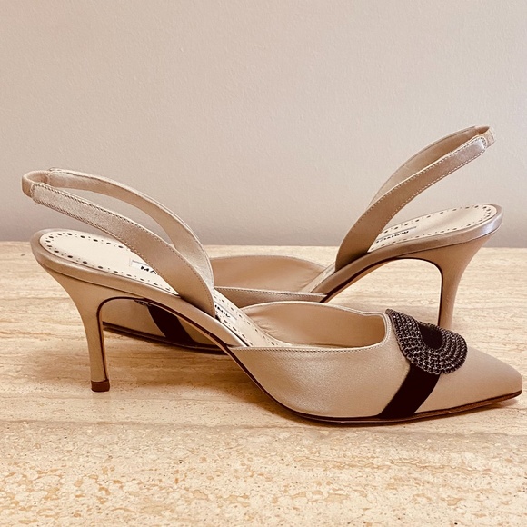 Manolo Blahnik - Picture 5 of 11